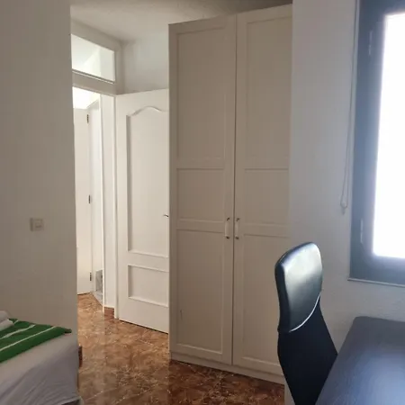 Cozy, Comfotable Hostel *
